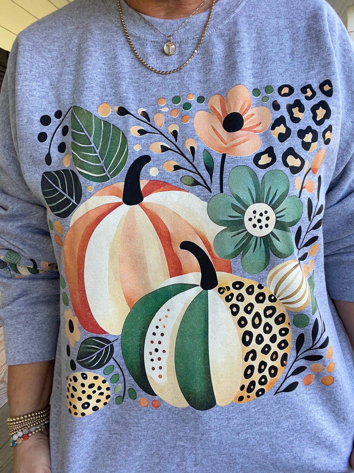 Boho Retro Pumpkins with Sleeve Design